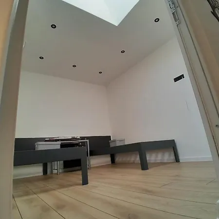 Hoomeparking Free Apartment